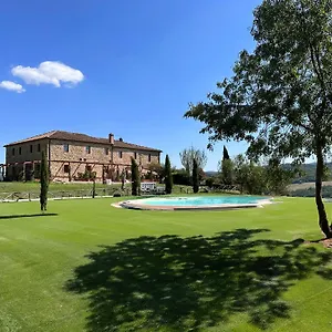 Tenuta Cantona Aparthotel